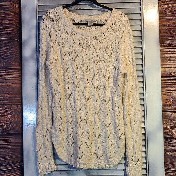 WD NY Lg Cable Knit Sweater - Picture 9 of 11